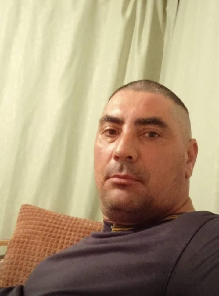  42516249  , 48 ,    