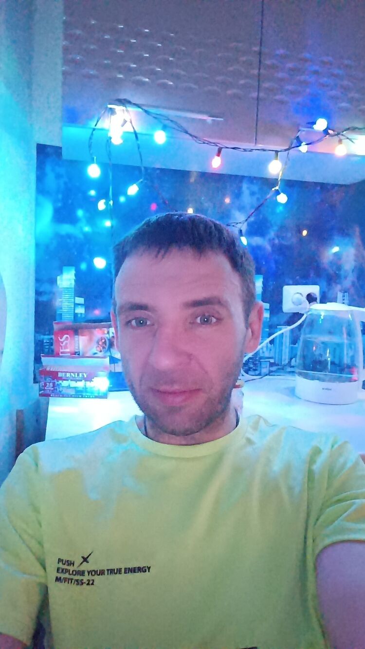  31681649  , 39 ,    -