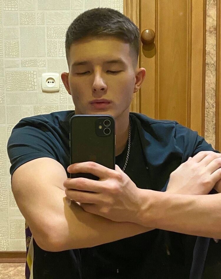  39052219  , 27 ,    
