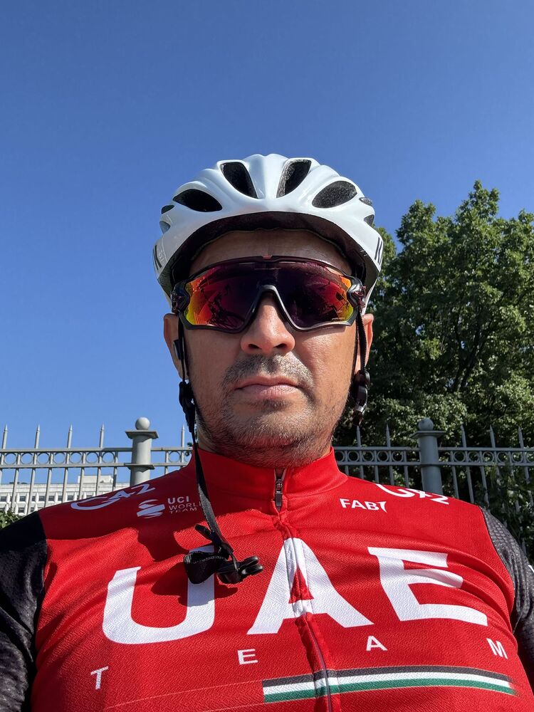  53939619  Noname, 39 ,    