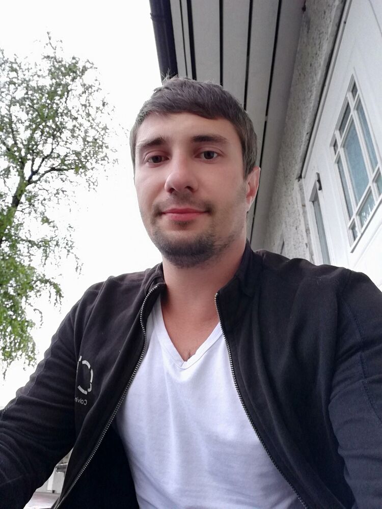  ,   Valeriy, 36 ,   ,   , c 
