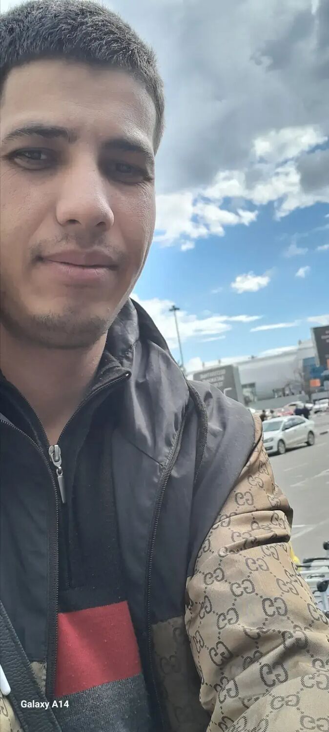  45433919  , 23 ,    