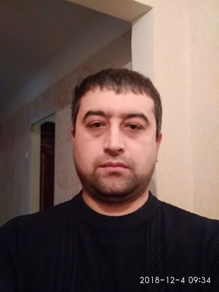  ,   Bexruz, 40 ,   ,   , c 