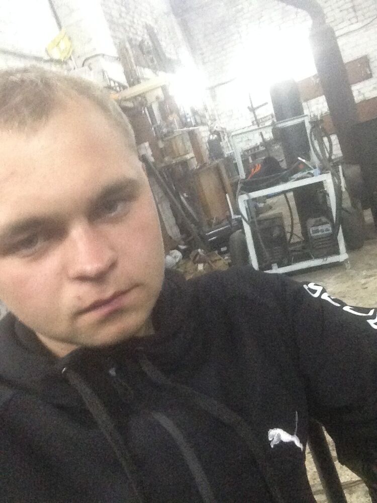  ,   Kirill, 25 ,   ,   , c 