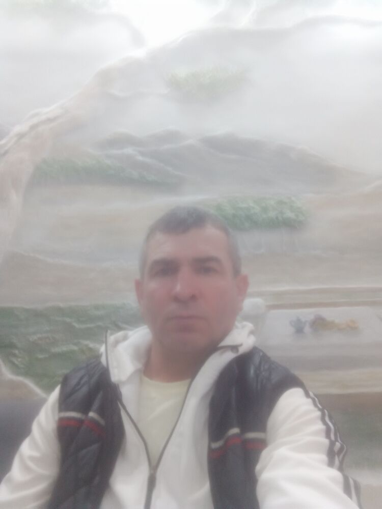  51950329  Roma, 51 ,     