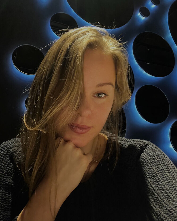  ,   Leoda, 30 ,     , c 