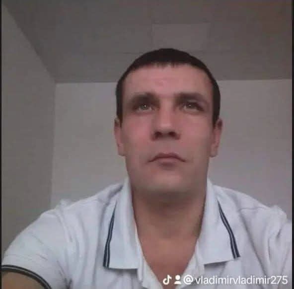  ,   Vladimir, 38 ,   c 