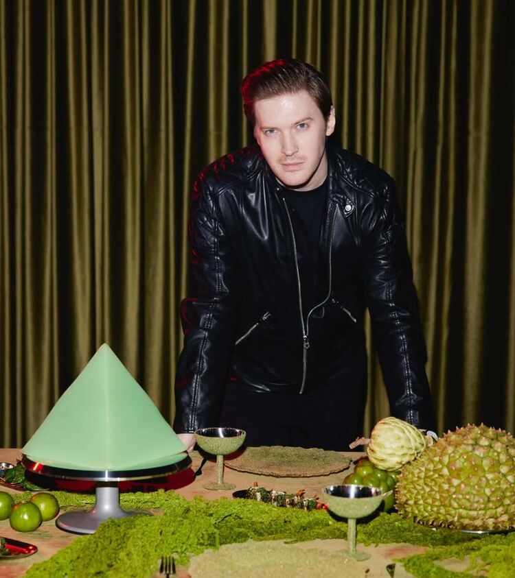 ���������� �����������, ���� ������� ����, 32 ����, ������������ ��� ������, ����� � ���������