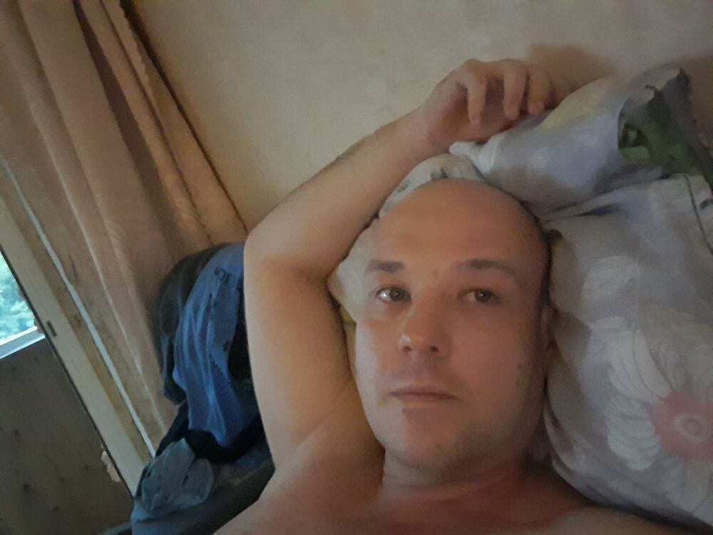  52943739  , 39 ,    