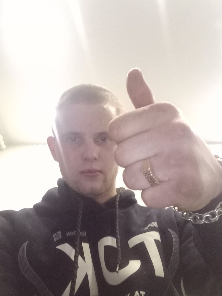  31866569  , 25 ,    -