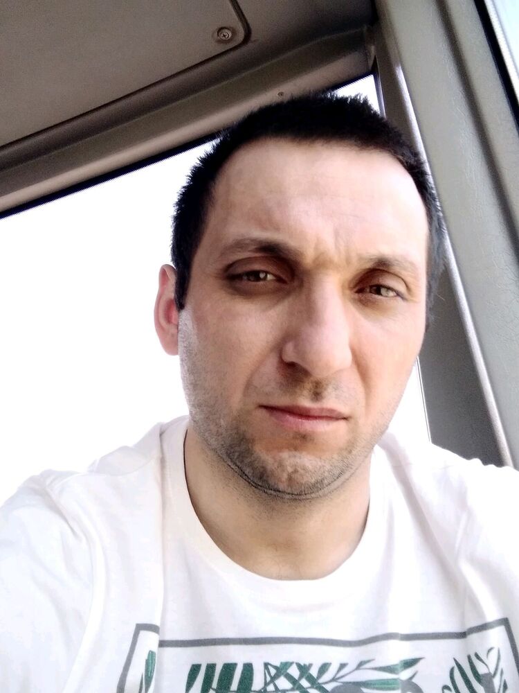  43368409  , 35 ,    -