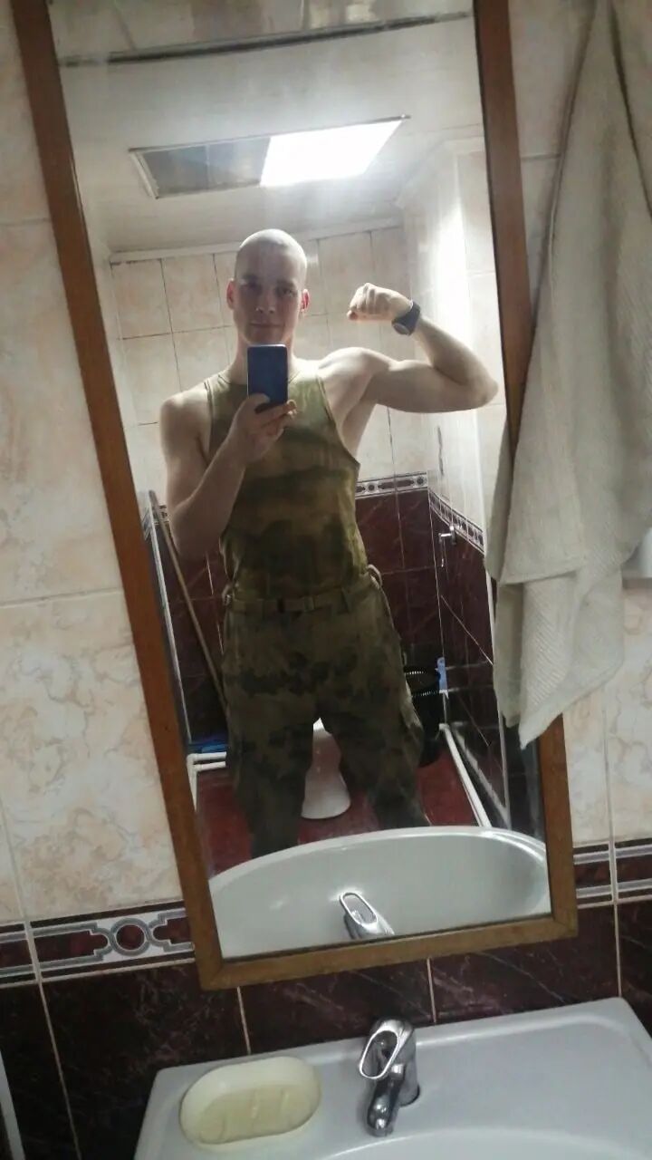  46839509  , 21 ,     