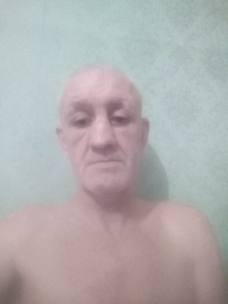  41921899  , 49 ,    