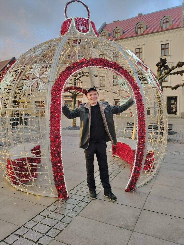  ,   Vitaliy, 49 ,     , c , 