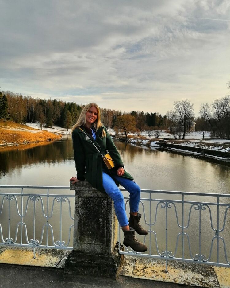  18832399  , 29 ,    -