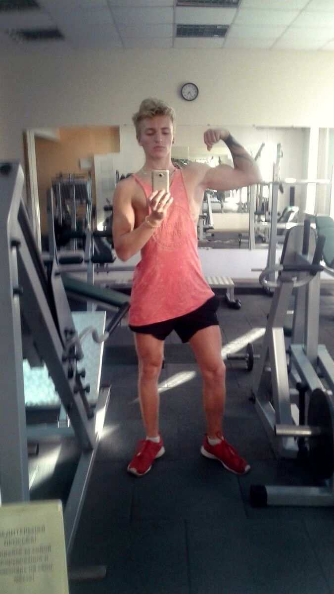  ,   Vitaliy, 26 ,   