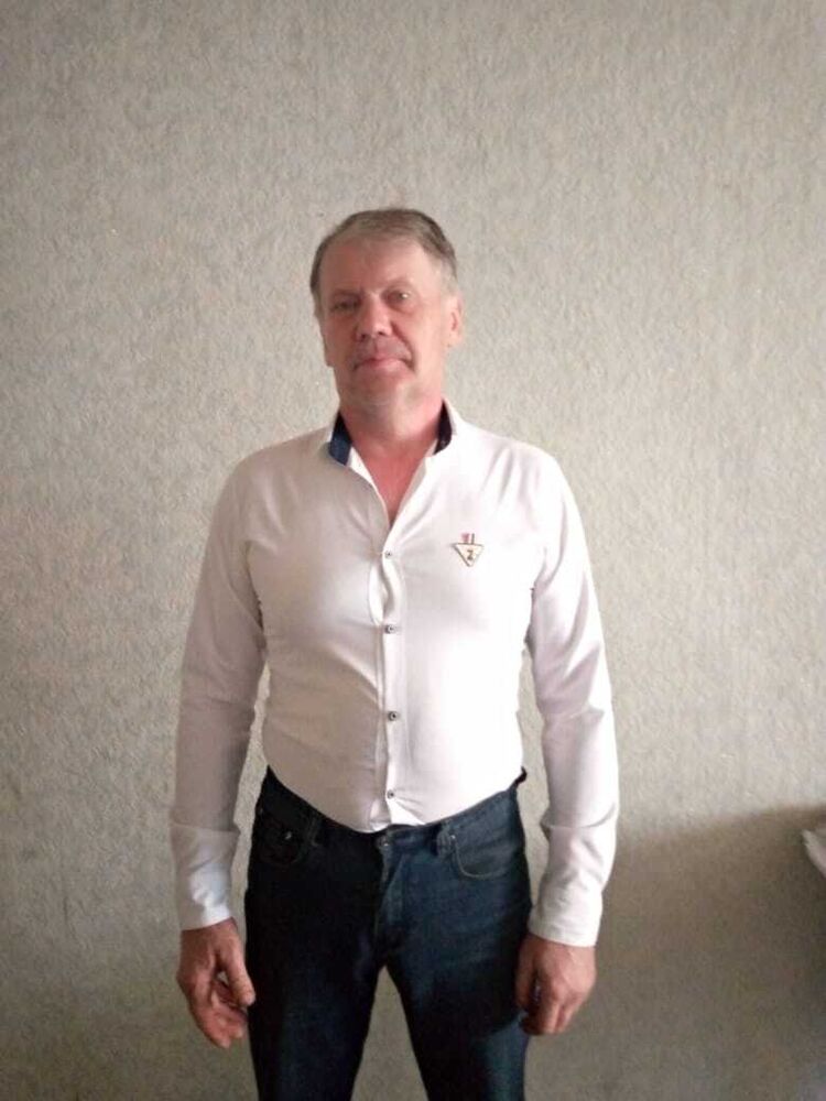  28941509  Gena, 62 ,    