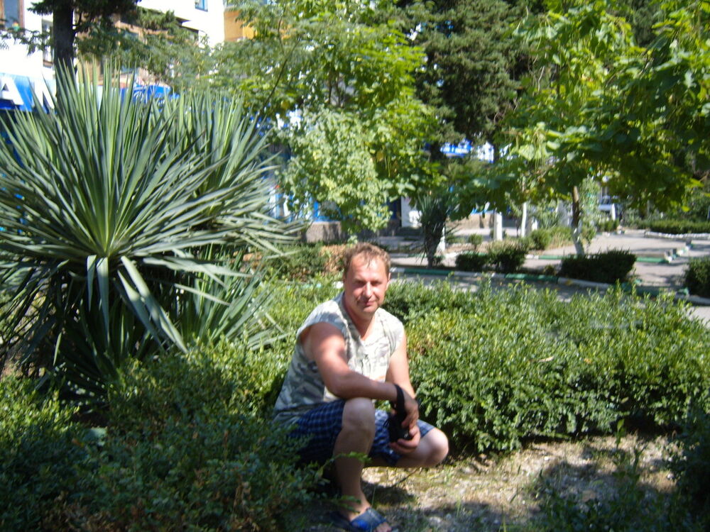  9952289  Serg, 55 ,    