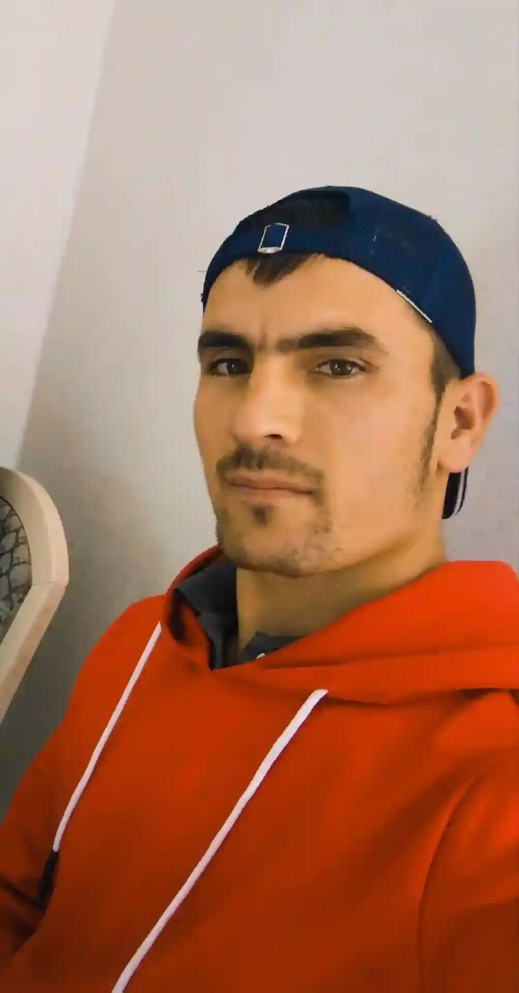  ,   , 27 ,   c , 