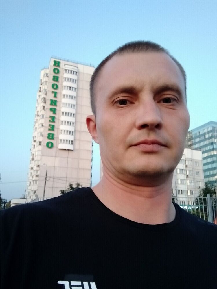  ,   NIK, 43 ,   ,   , c 