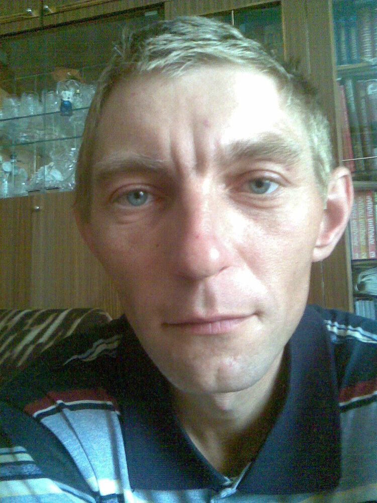  8153999  Alexandr, 49 ,    