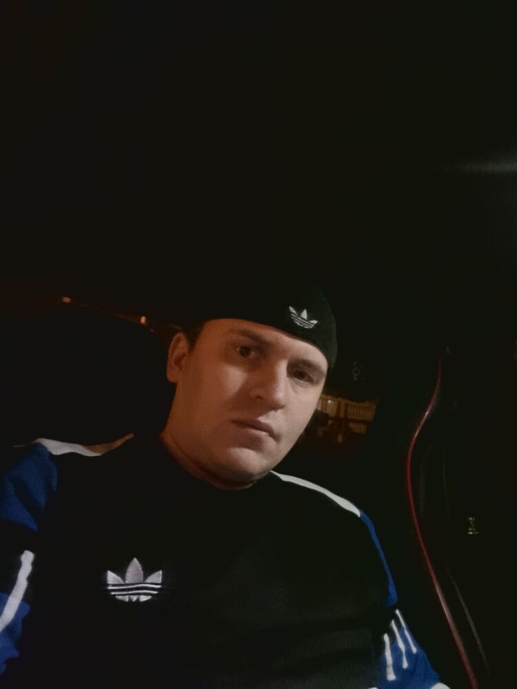  ,   Vladimir, 35 ,   c 