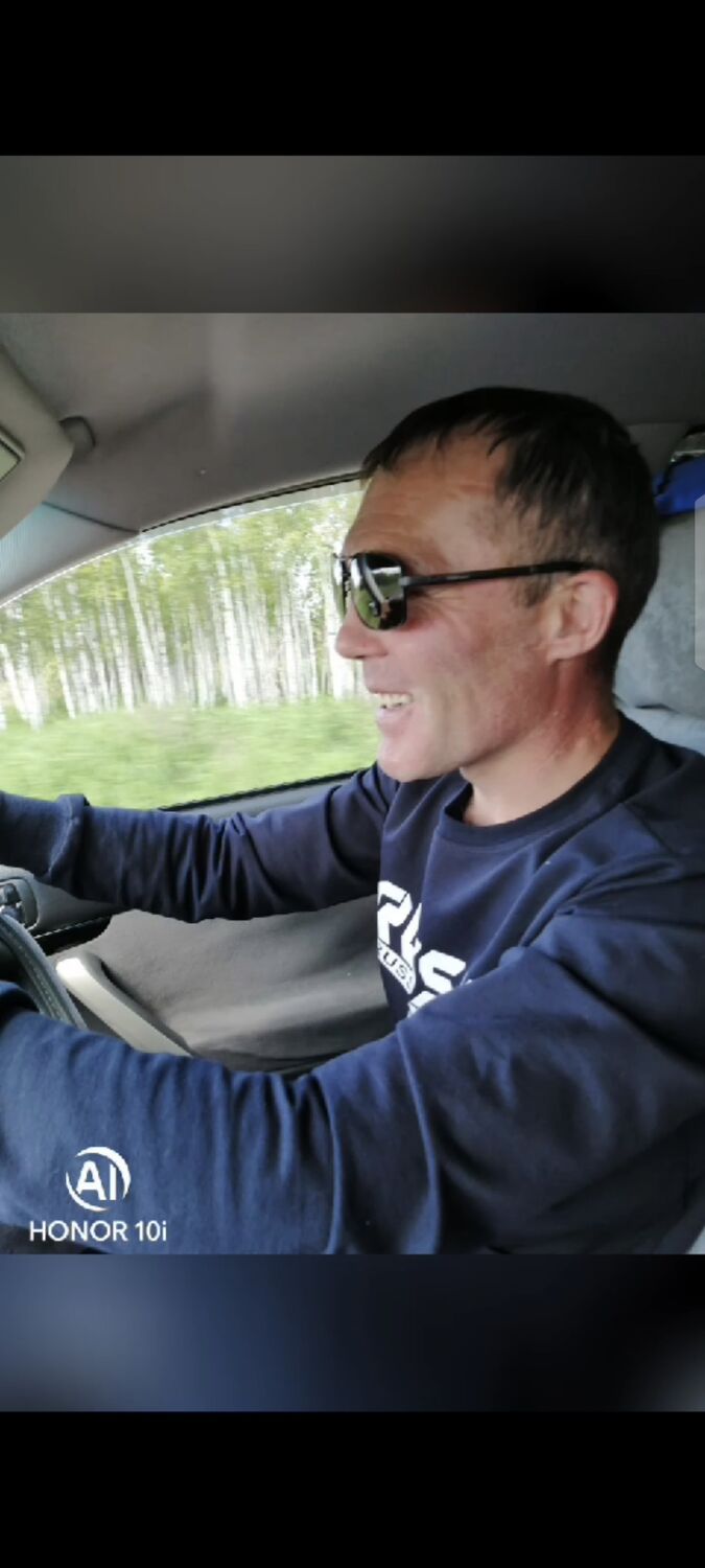  46241809  , 25 ,    Guerville