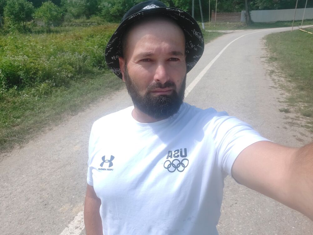  ,   Zaur, 43 ,   ,   
