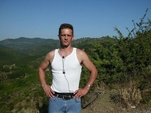  8529309  Antonio, 42 ,    