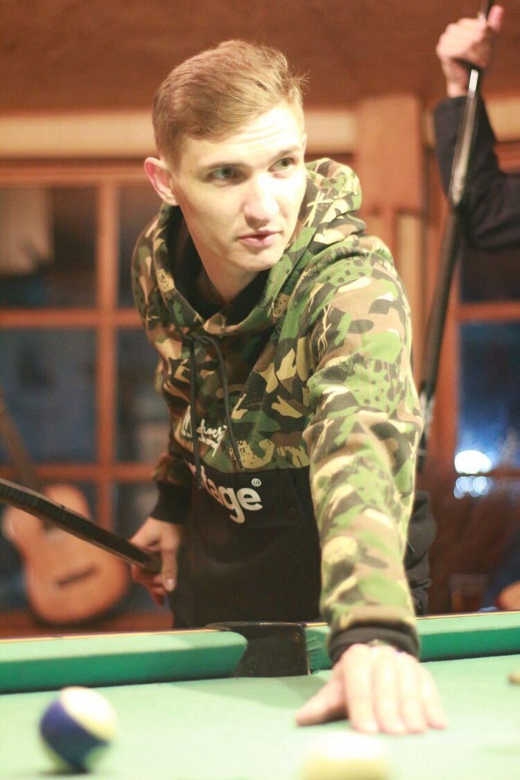  ,   Artem, 31 ,   ,   