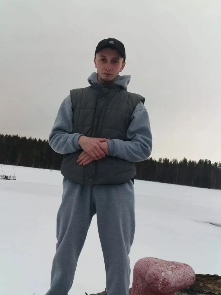  48581879  , 26 ,    