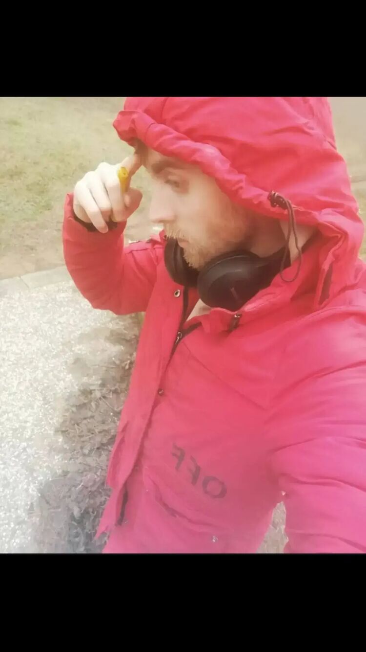  45826829  , 32 ,    