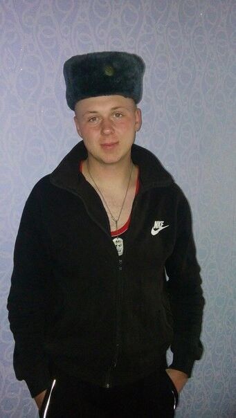  17673259  Sergej, 30 ,    