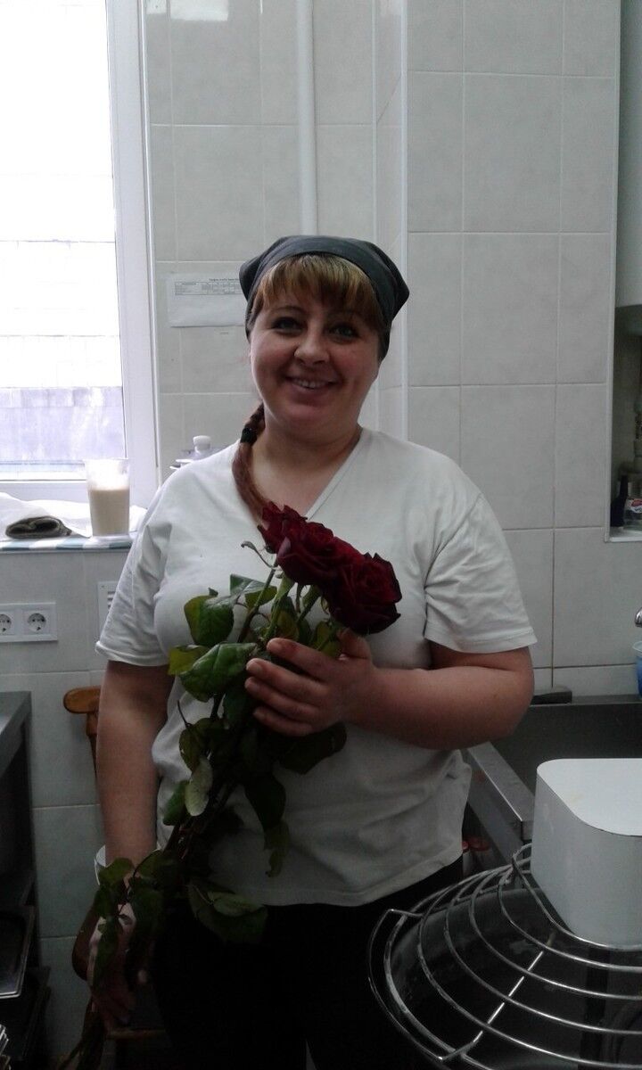  ,   Olga, 46 ,   ,   , c 
