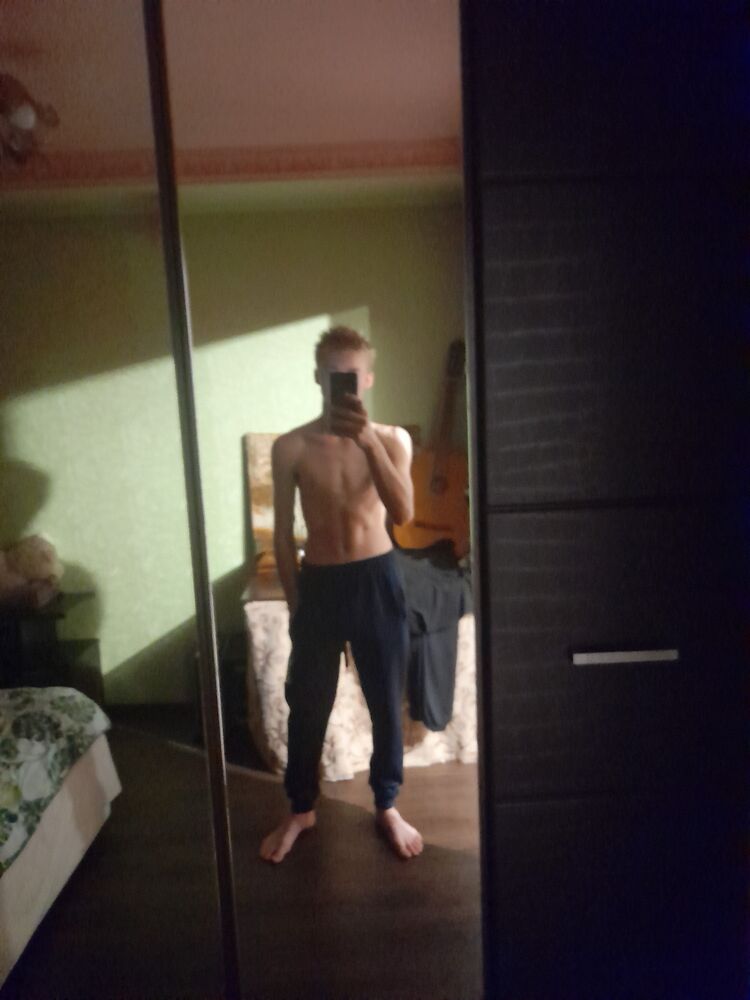  42220459  , 21 ,    