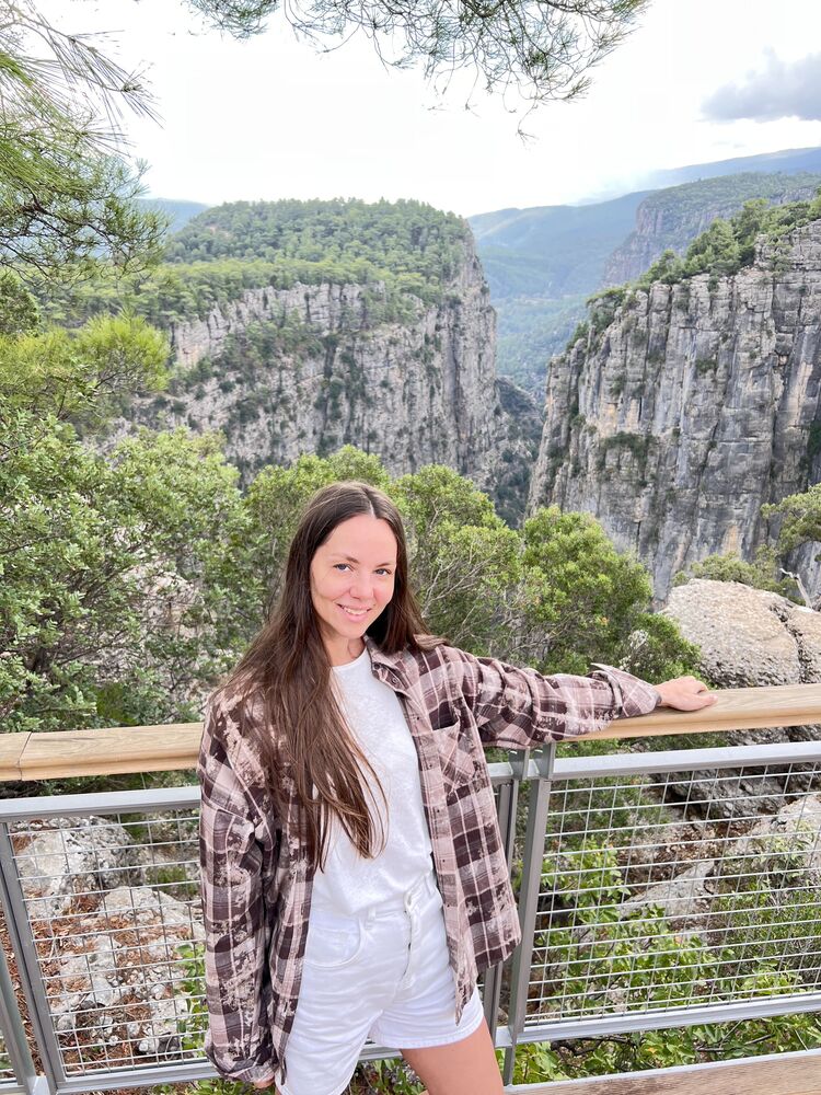  54295059  , 37 ,    -