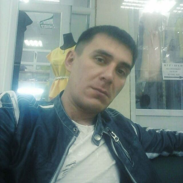  40827099  , 35 ,    