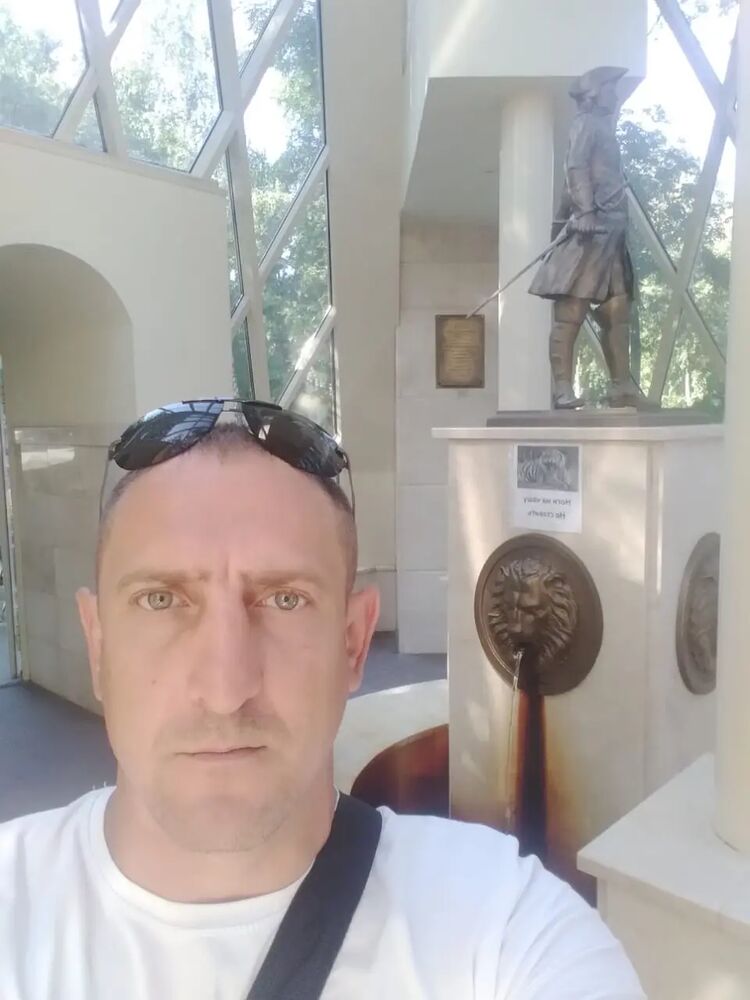  ,   Sergey, 36 ,   ,   , c , 