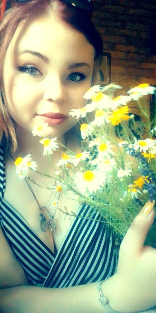  ,   Ekaterina, 21 ,   c , 