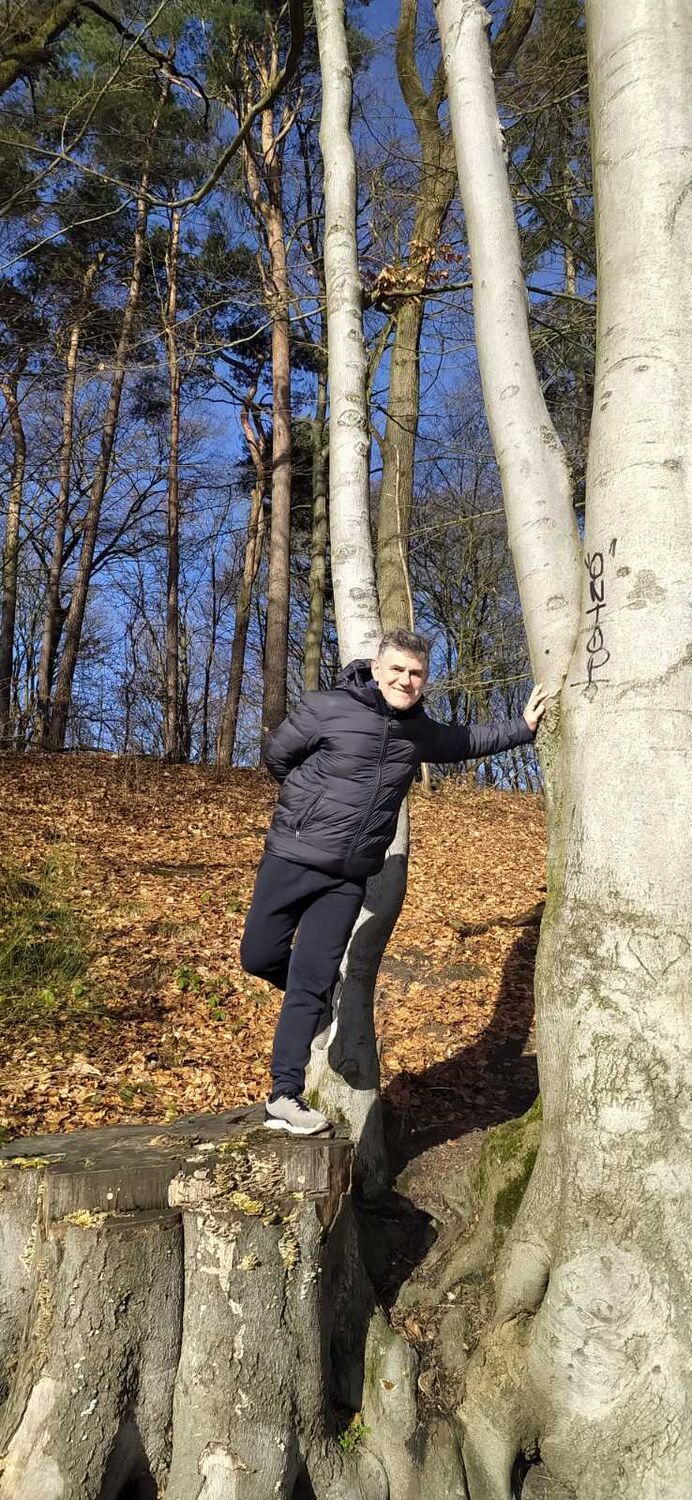  25168369  Vladimir, 60 ,    