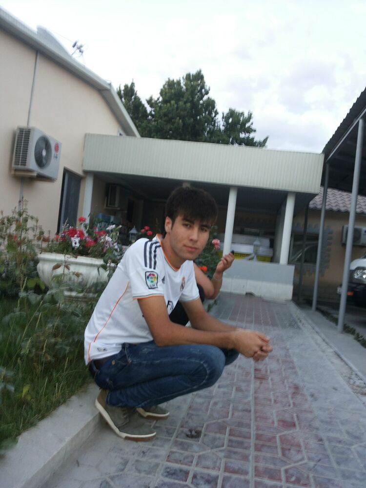  4824679  Ibragim, 34 ,    