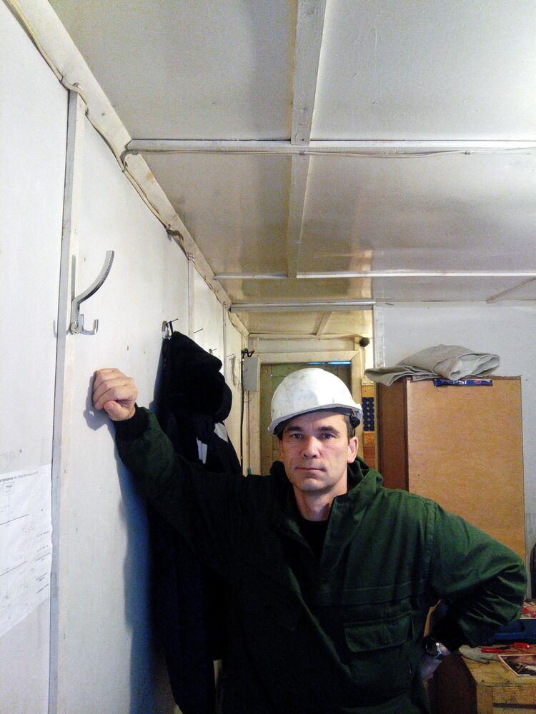  54695449  , 58 ,    --