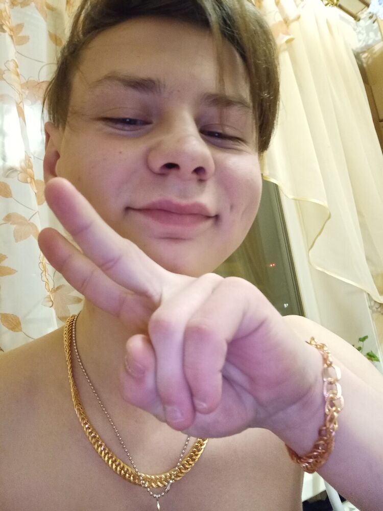  22382779  , 24 ,    