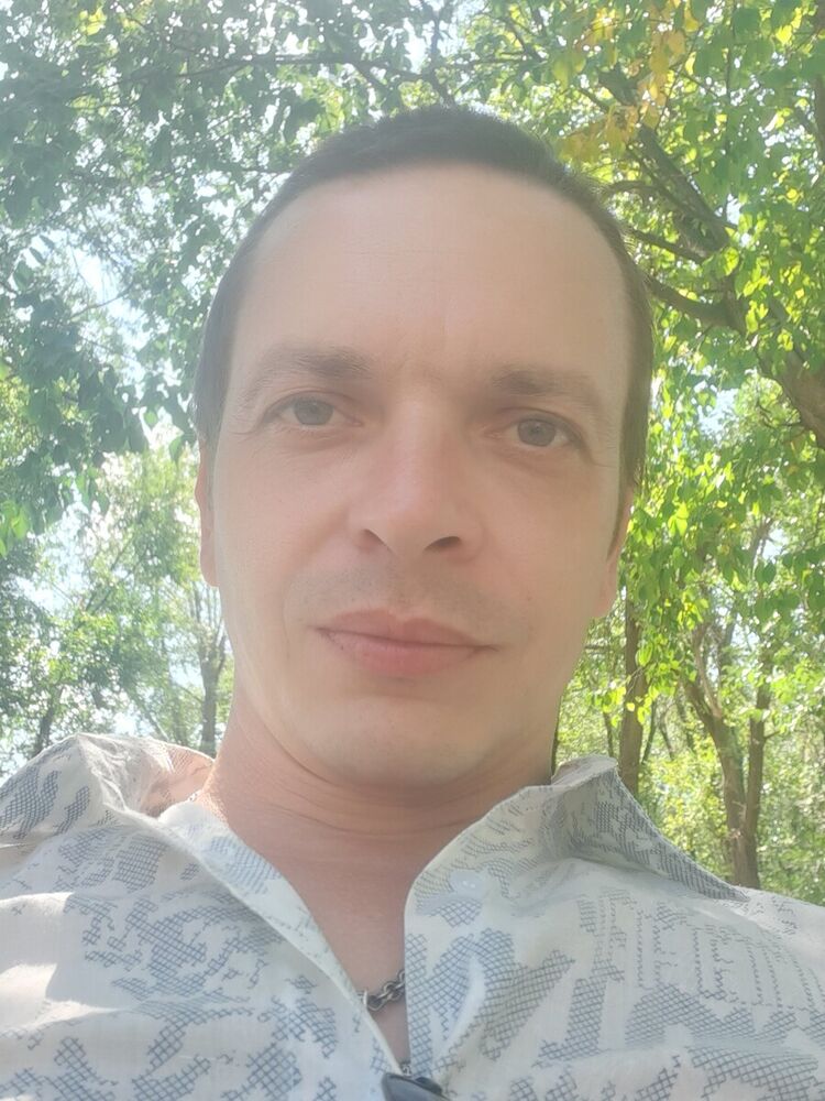  22313169  Sergey, 41 ,    