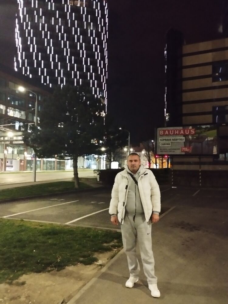  Eichgraben,   Elnur, 41 ,   ,   