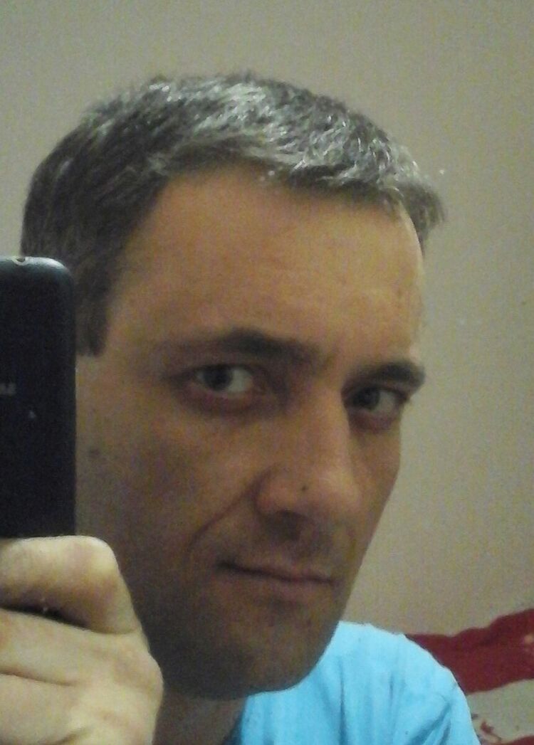  ,   Andrik, 45 ,   