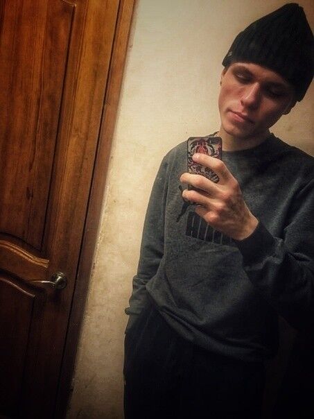  19048789  , 24 ,    --