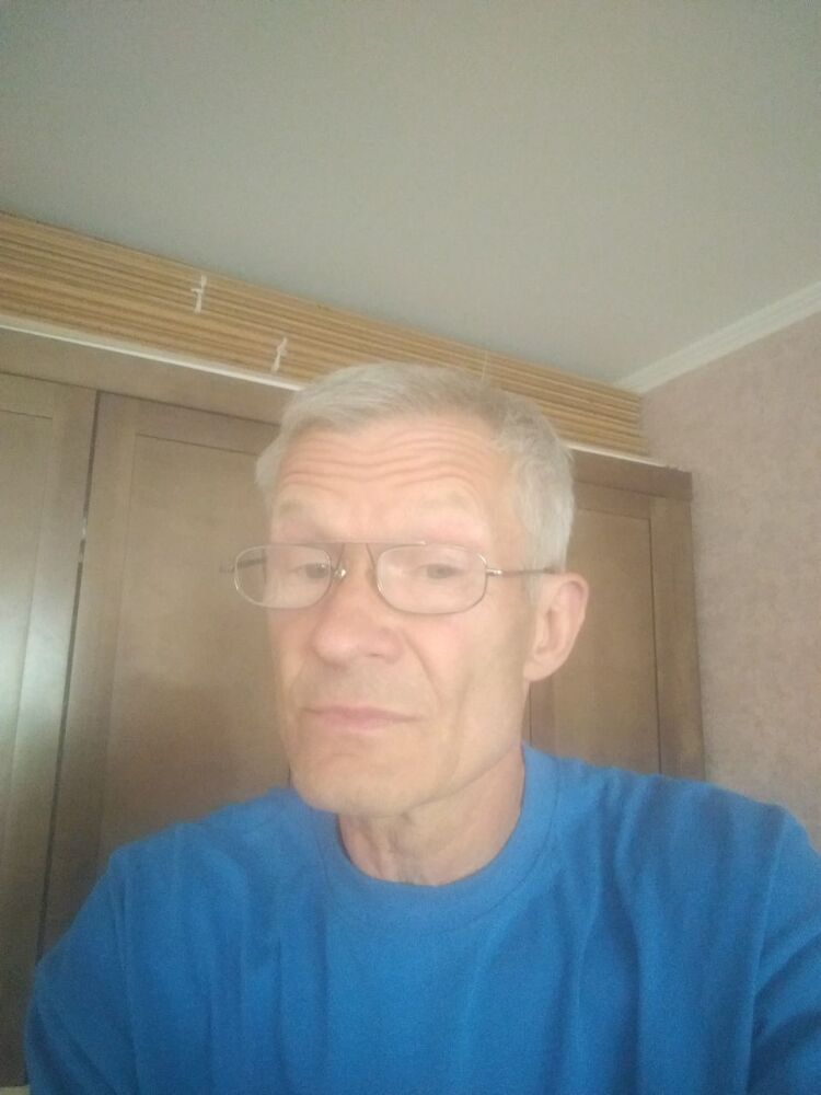  43924519  , 65 ,    