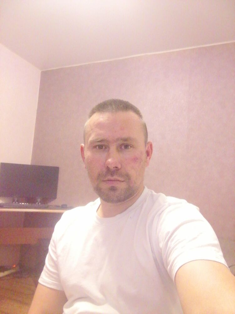  47373959  , 42 ,    