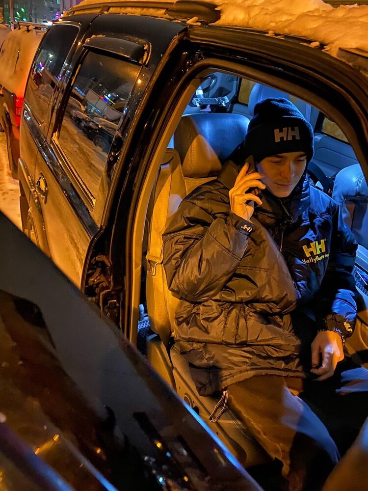  33815479  , 24 ,    
